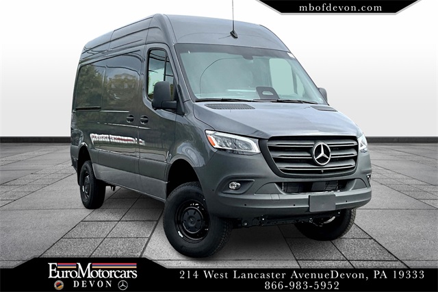 2025 Mercedes-Benz Sprinter Cargo Van Base's photo