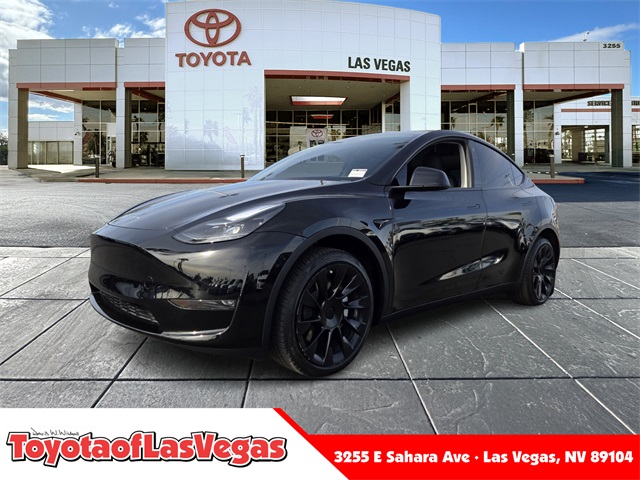2023 Tesla Model Y Long Range's photo
