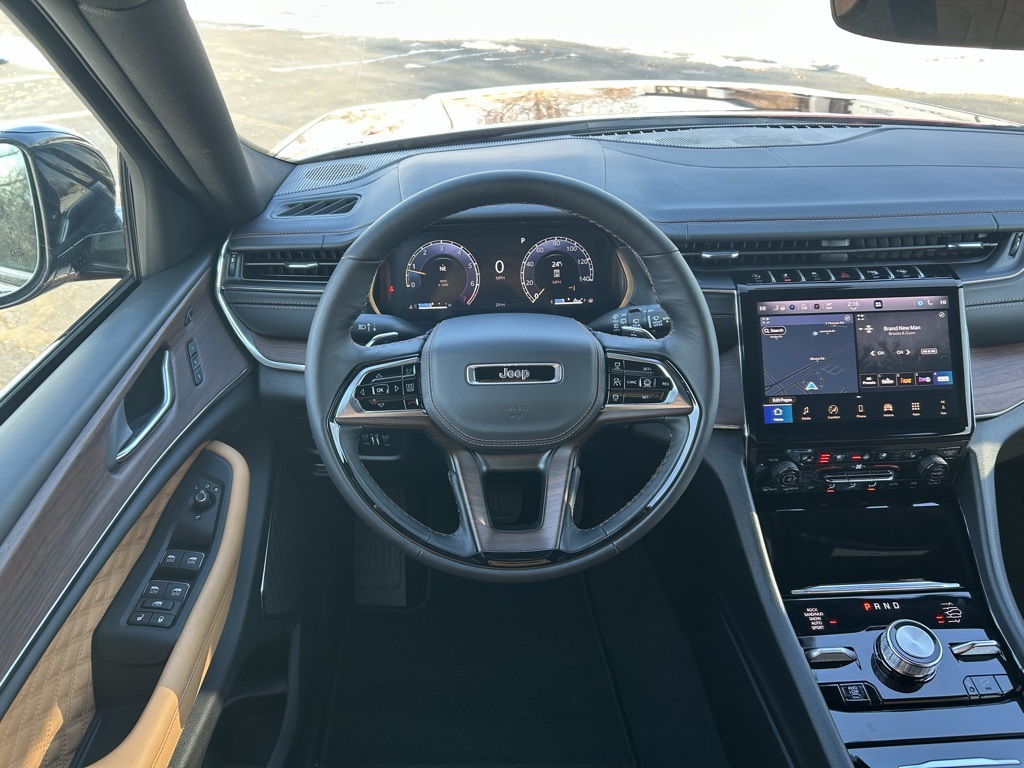 new 2025 Jeep Grand Cherokee L car, priced at $63,175