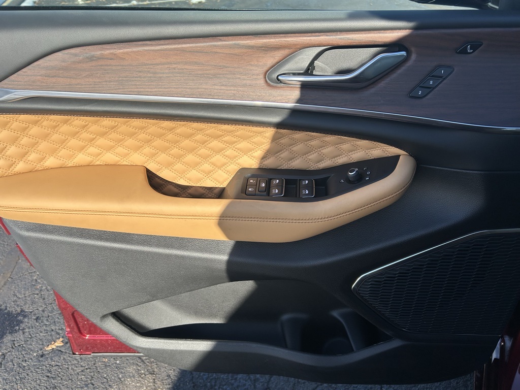 new 2025 Jeep Grand Cherokee L car, priced at $63,175