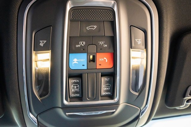 New 2025 Jeep Grand Cherokee SUV