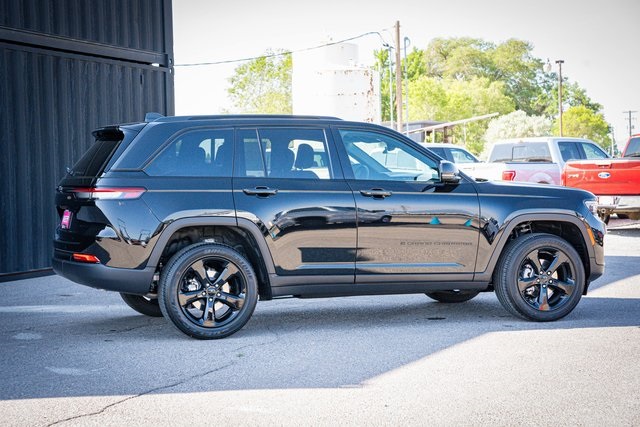 New 2025 Jeep Grand Cherokee SUV