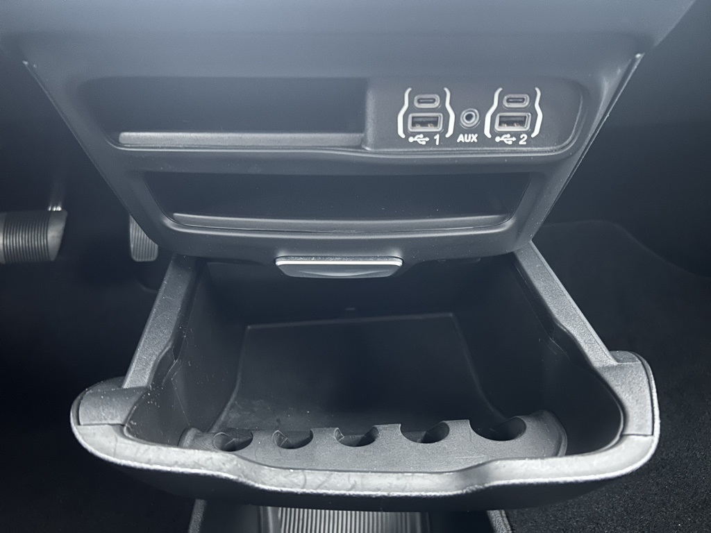 used 2025 Chrysler Pacifica car, priced at $29,994