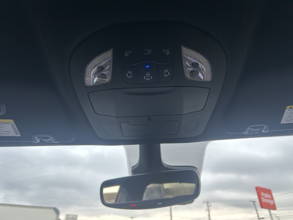 used 2025 Chrysler Pacifica car, priced at $29,994