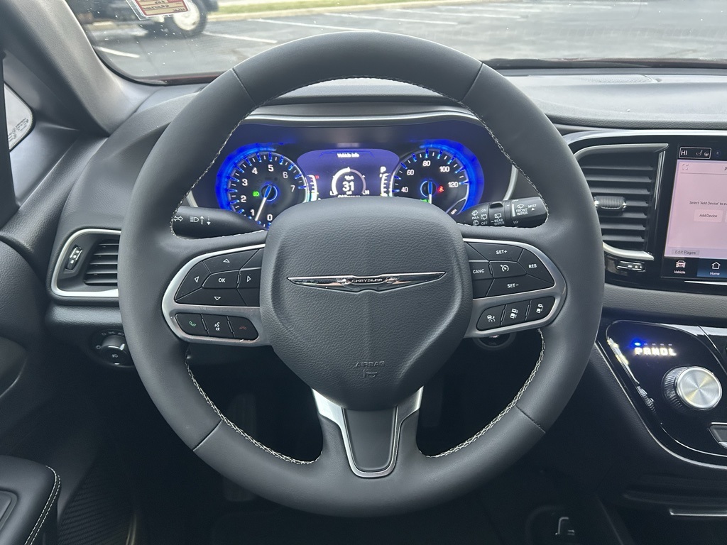 used 2025 Chrysler Pacifica car, priced at $29,994