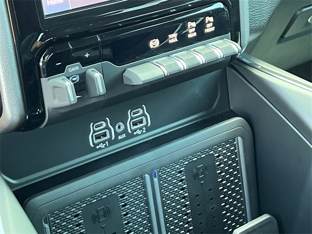 2025 Ram 2500 Laramie photo 22