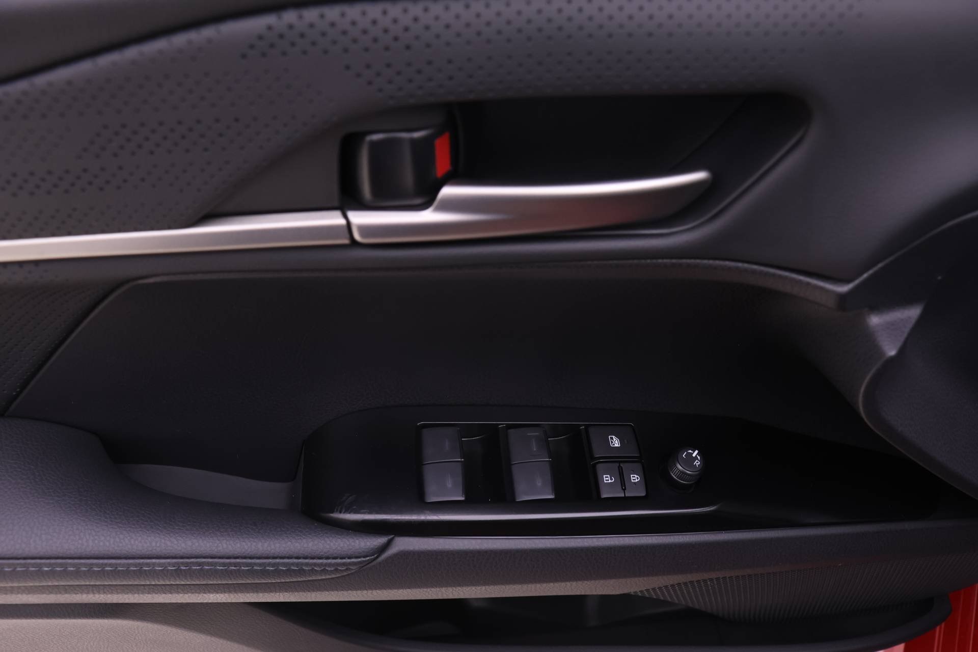 2026 Toyota Camry XSE photo 7