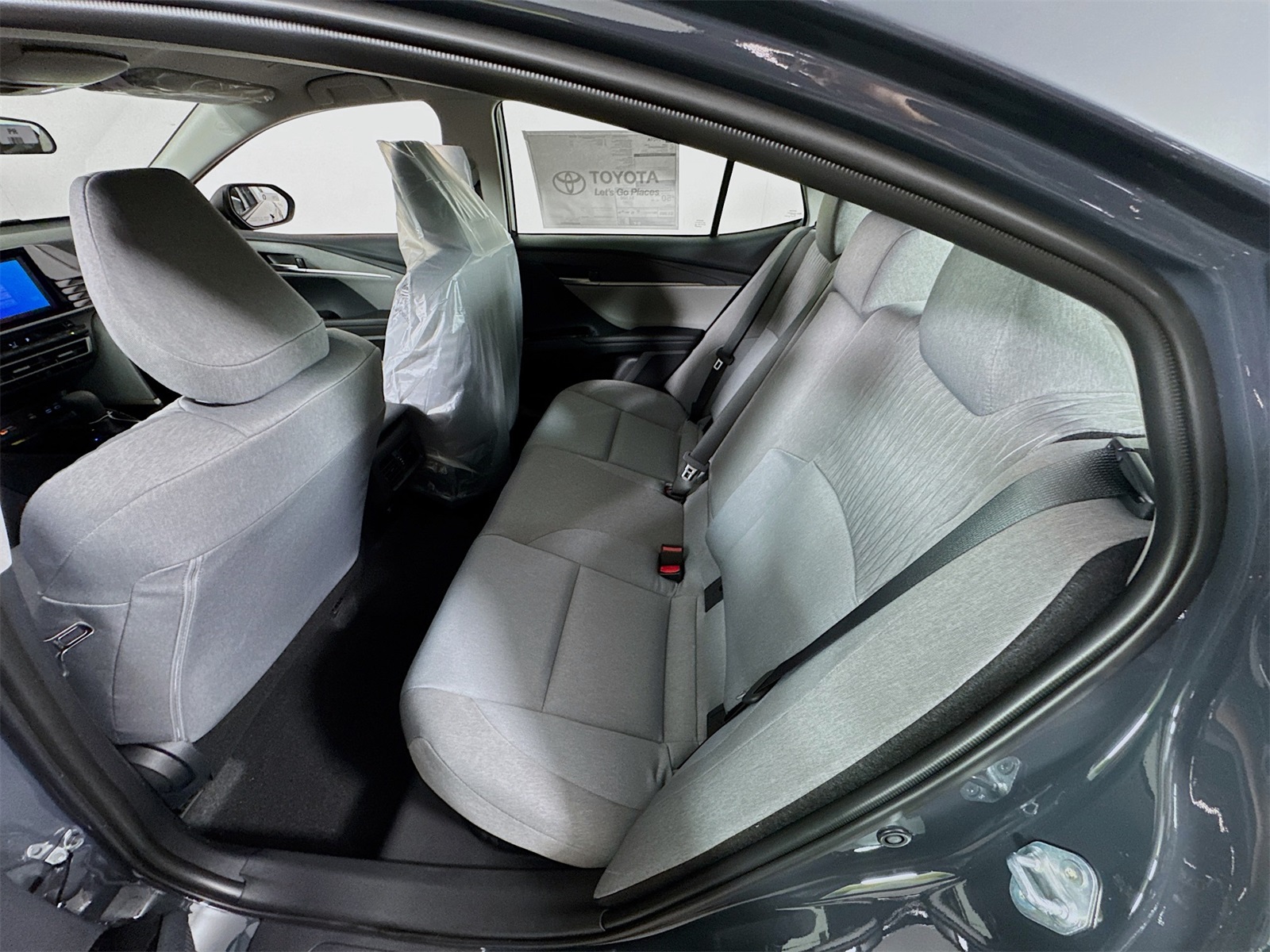 2026 Toyota Camry LE photo 12