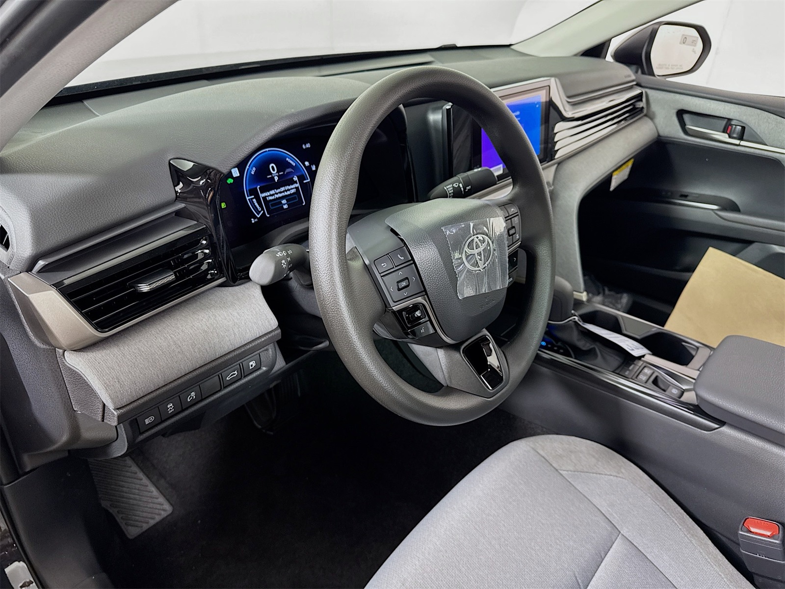 2026 Toyota Camry LE photo 6