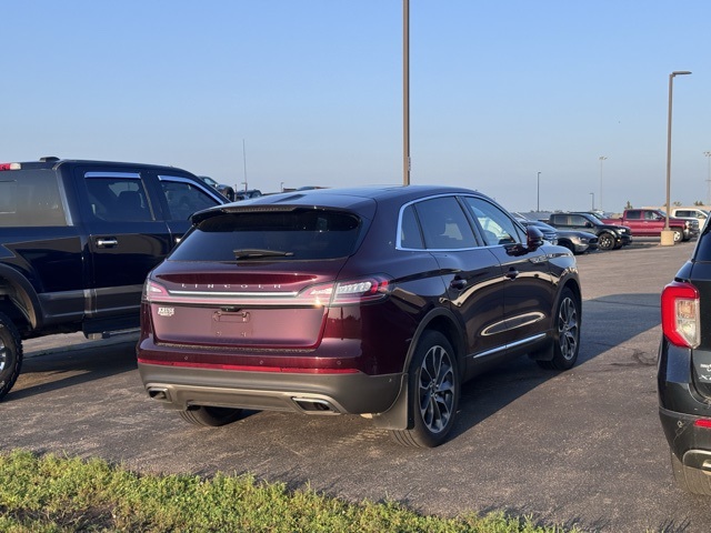 2021 Lincoln Nautilus Reserve