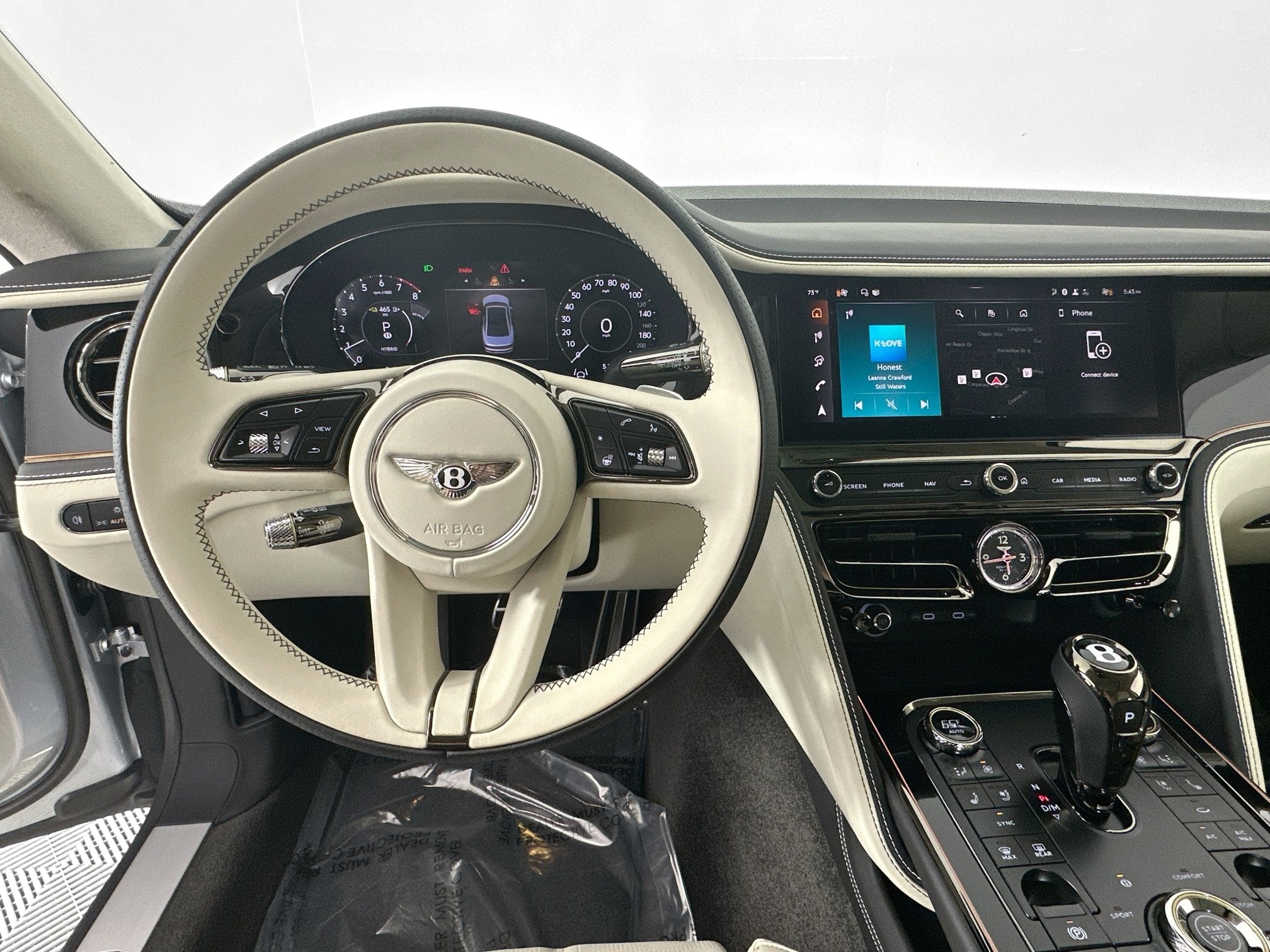 new 2025 Bentley Flying Spur car