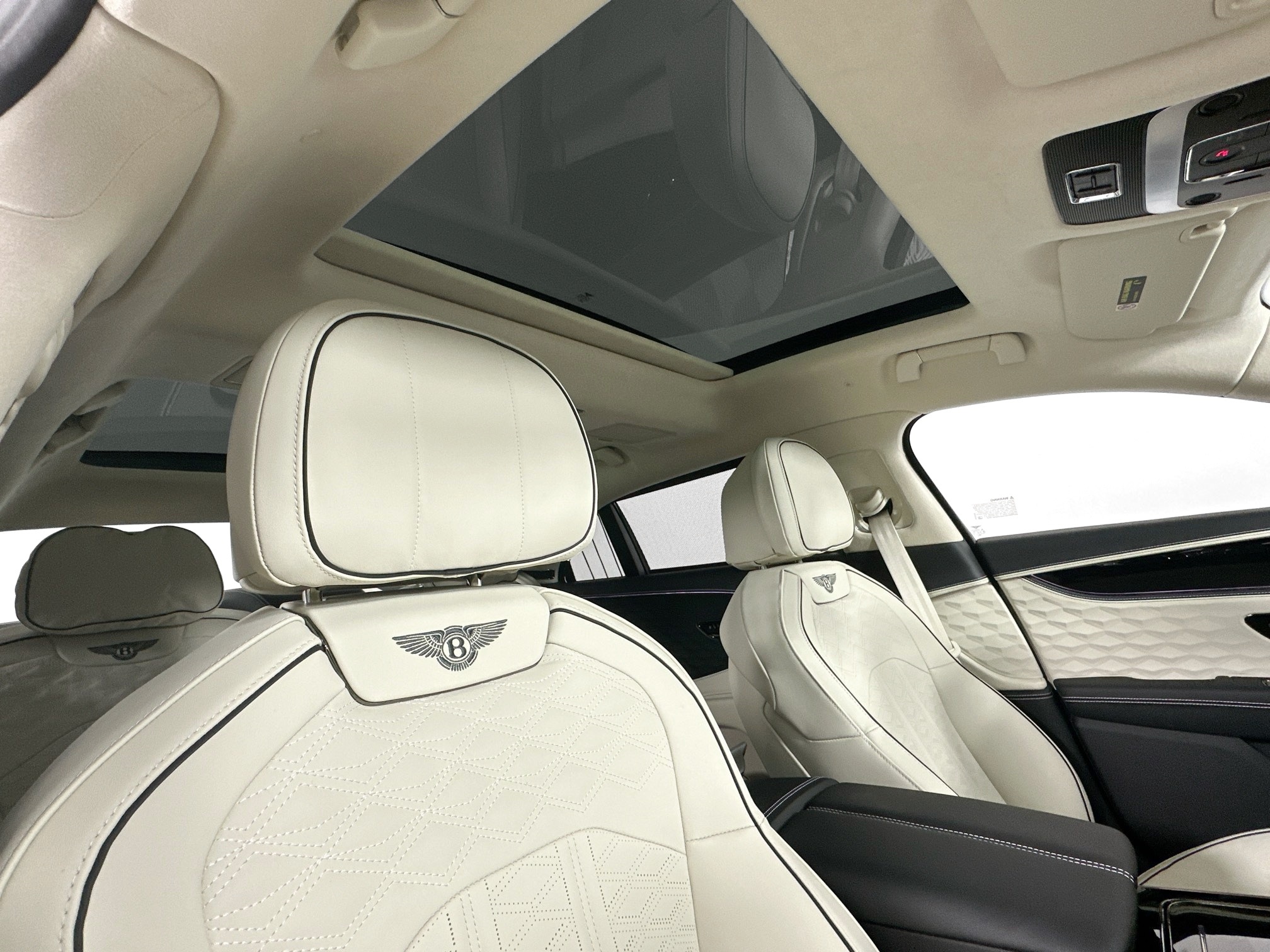new 2025 Bentley Flying Spur car