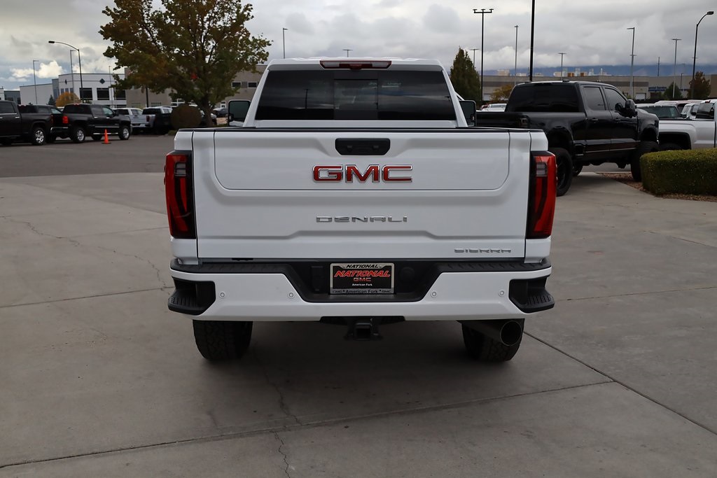 2026 Gmc Sierra 3500 HD Denali photo 2