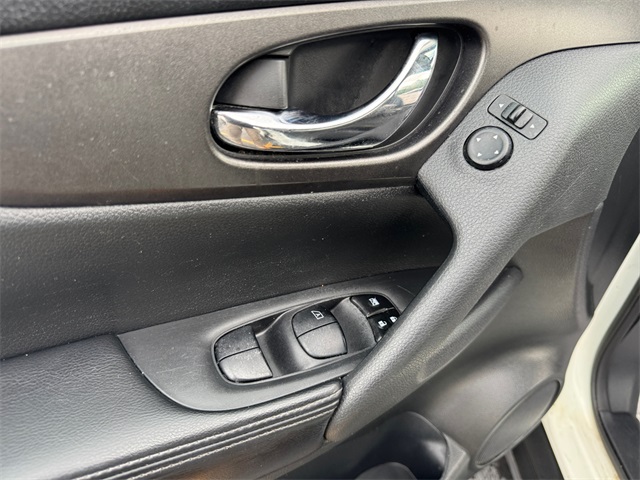 Used 2016 Nissan Rogue Sport Utility