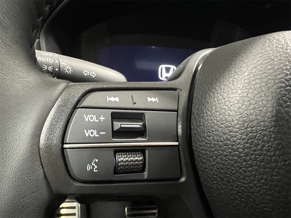2025 Honda Accord Hybrid Sport Sedan 4 Dr. FWD 19