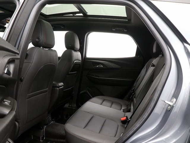 2022 Chevrolet Trailblazer RS photo 12