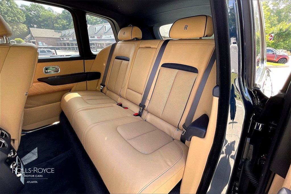 2025 Rolls-Royce Cullinan AWD SUV