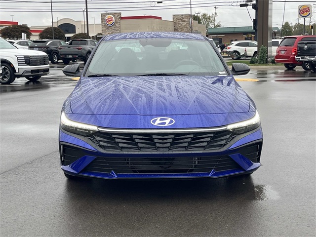 new 2026 Hyundai Elantra Hybrid car, priced at $27,950