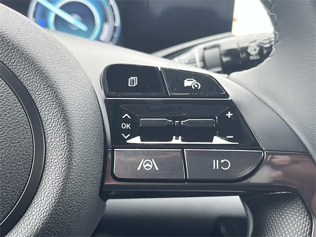 new 2026 Hyundai Elantra Hybrid car, priced at $27,950