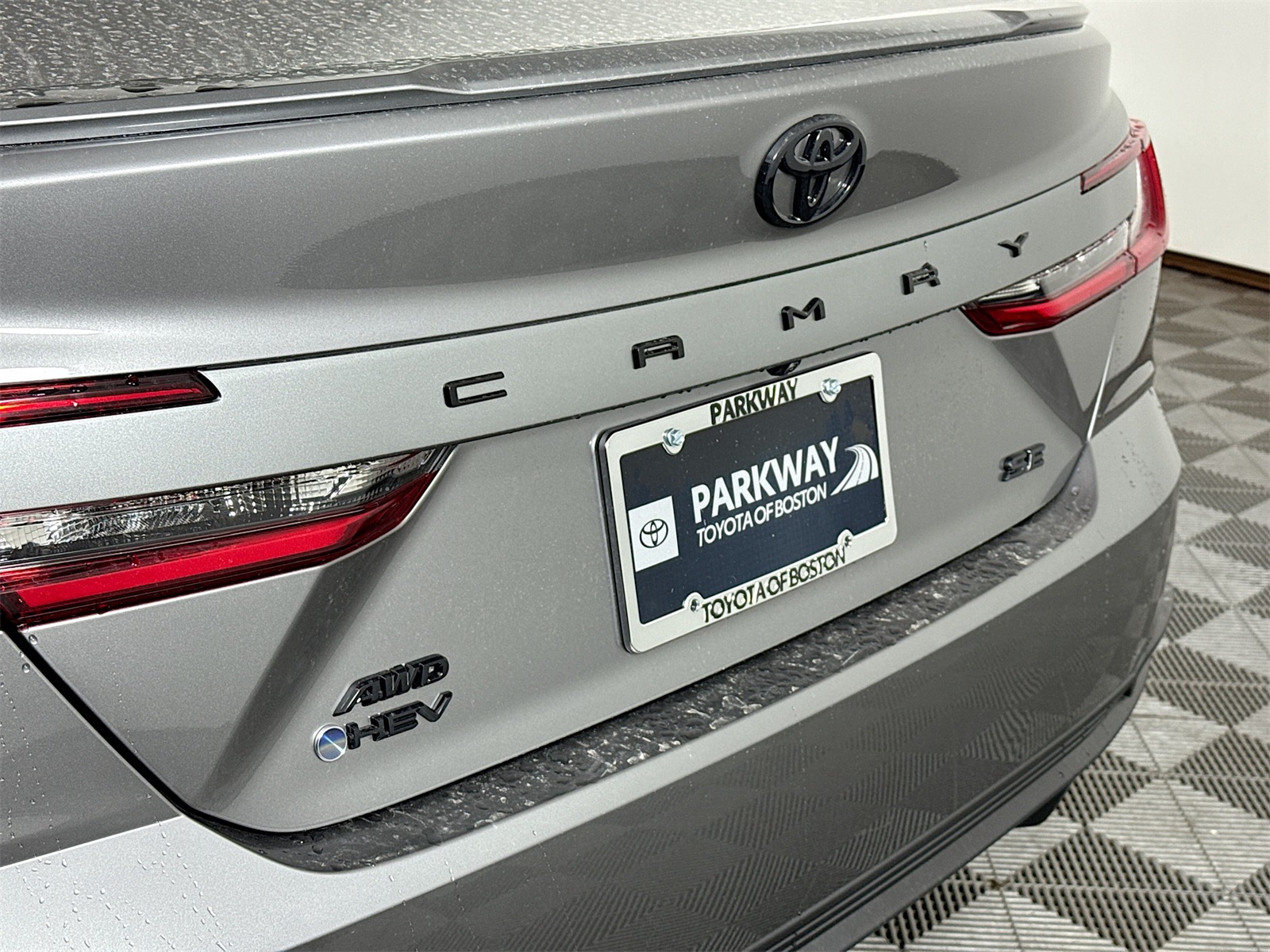 2025 Toyota Camry SE photo 16