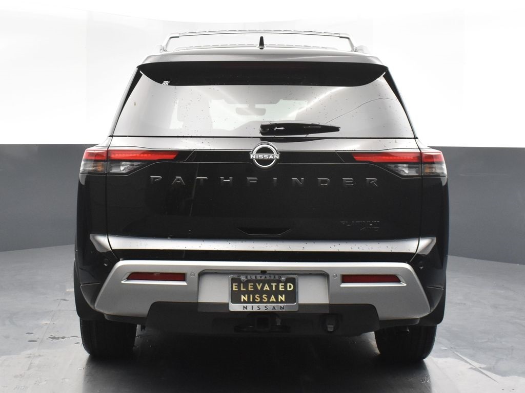 2025 Nissan Pathfinder Platinum photo 25