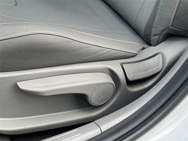 new 2026 Hyundai Elantra Hybrid car, priced at $28,465