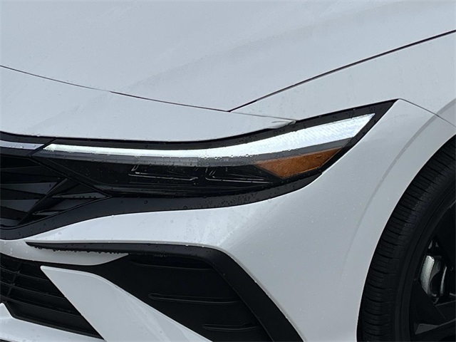 new 2026 Hyundai Elantra Hybrid car, priced at $28,465