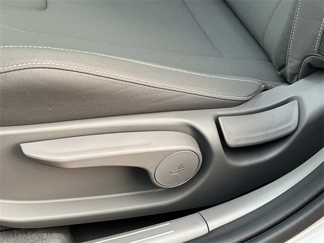 new 2026 Hyundai Elantra Hybrid car, priced at $27,951