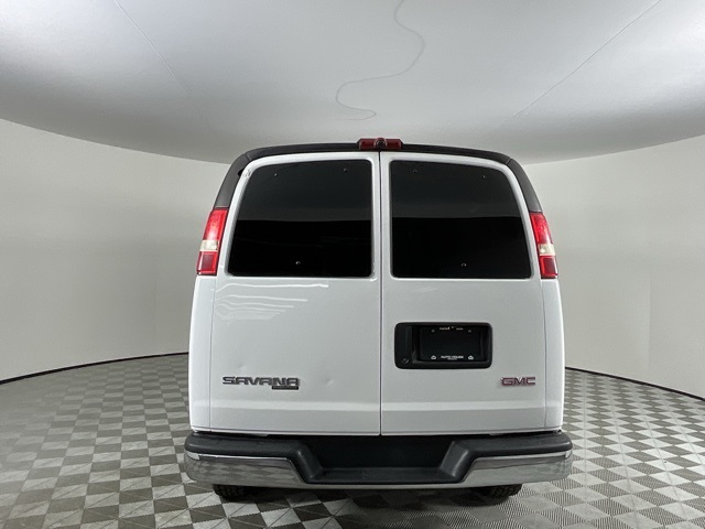 2014 Gmc Savana 3500 LT photo 3