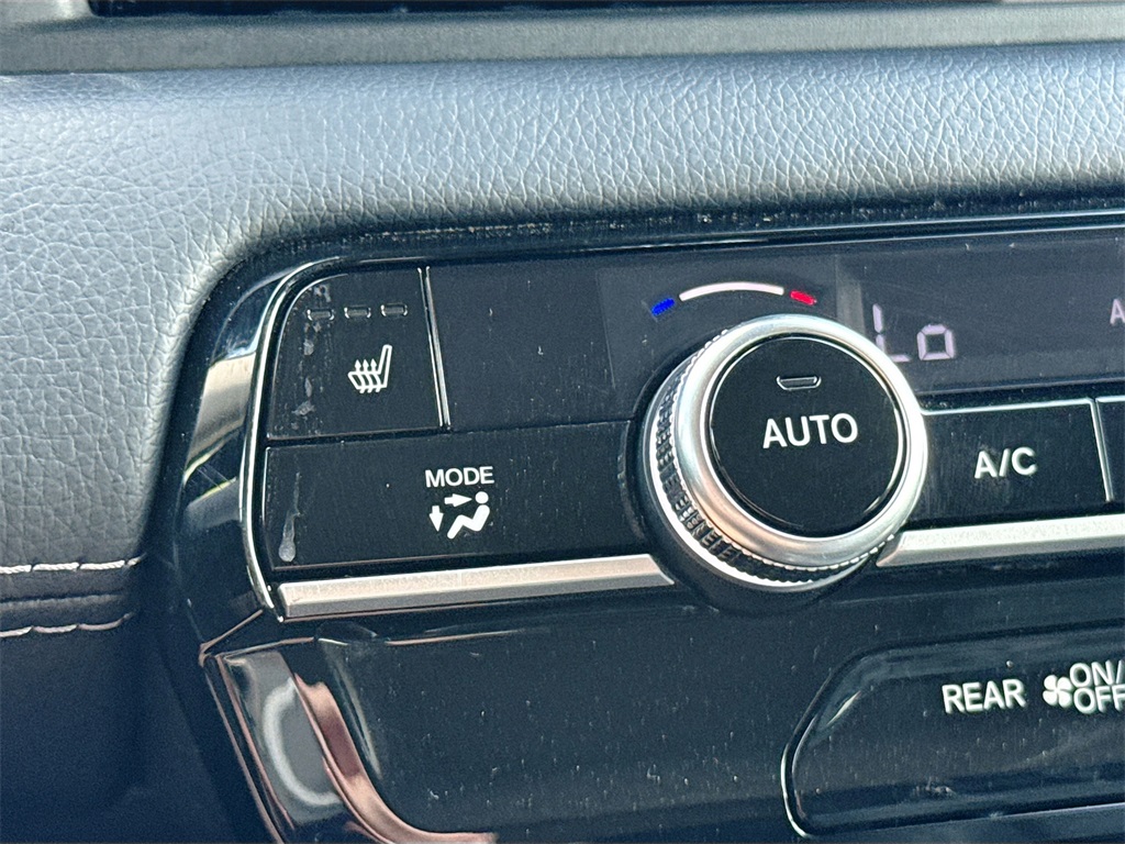 2024 Honda Pilot EX-L photo 19
