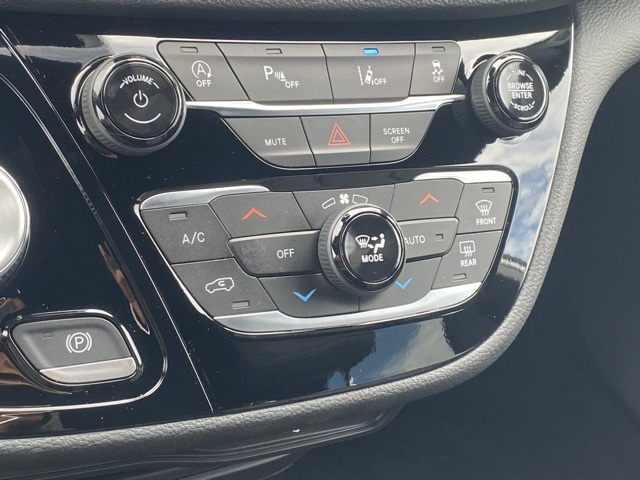 new 2026 Chrysler Pacifica car, priced at $36,586