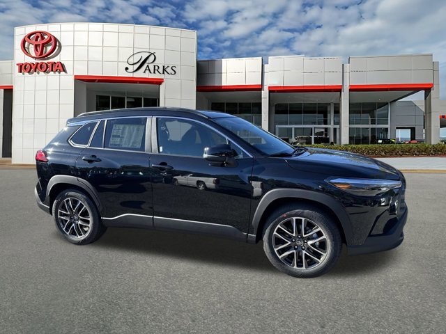 2026 Toyota Corolla Cross XLE's photo