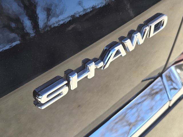 used 2025 Acura MDX car, priced at $50,700