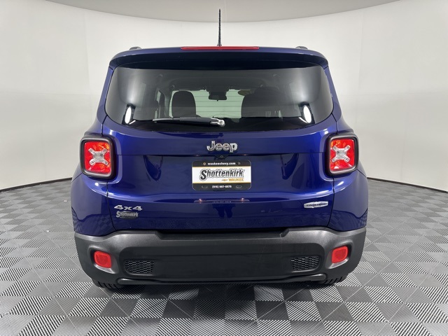 2017 Jeep Renegade Latitude photo 4
