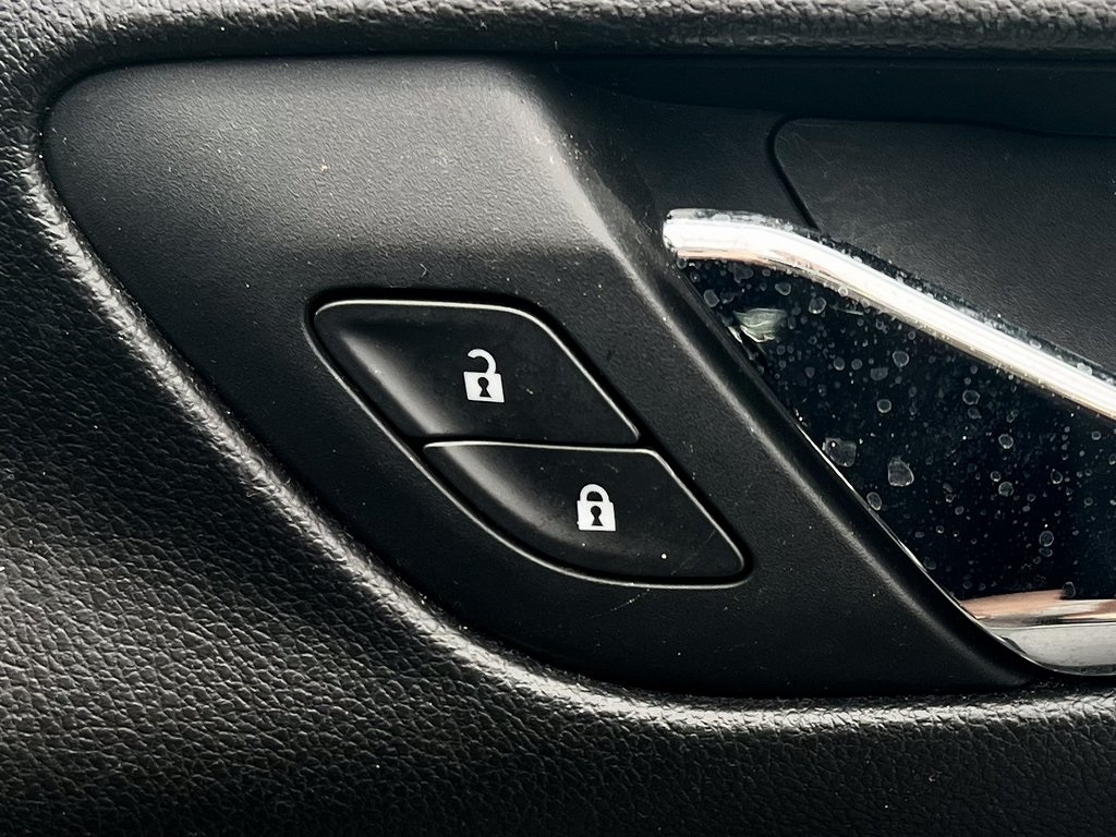 Used 2018 GMC Acadia AWD SUV for sale #SP1337 - photo 19