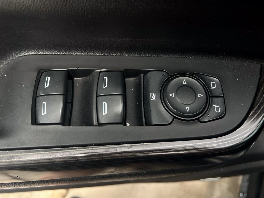 Used 2018 GMC Acadia AWD SUV for sale #SP1337 - photo 33