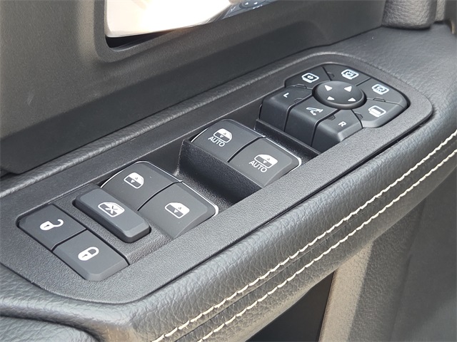 2026 Ram 3500 Laramie photo 16