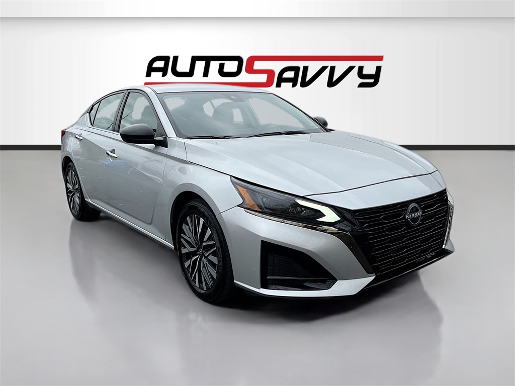2024 Nissan Altima SV