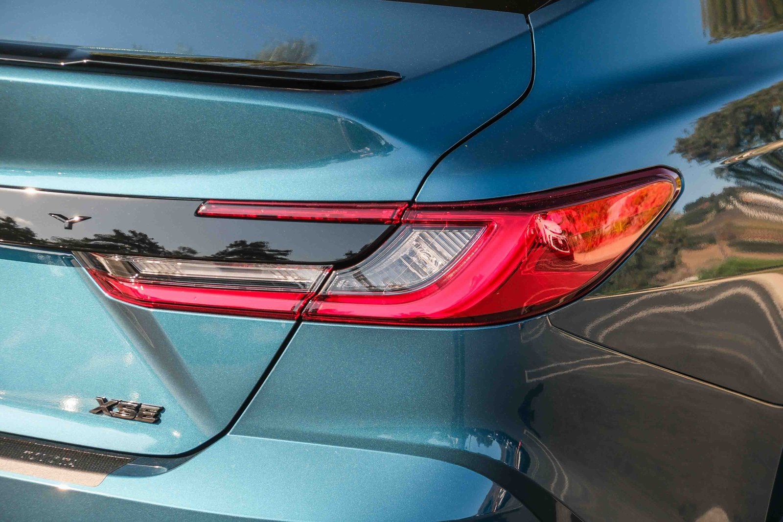 2025 Toyota Camry XSE photo 11