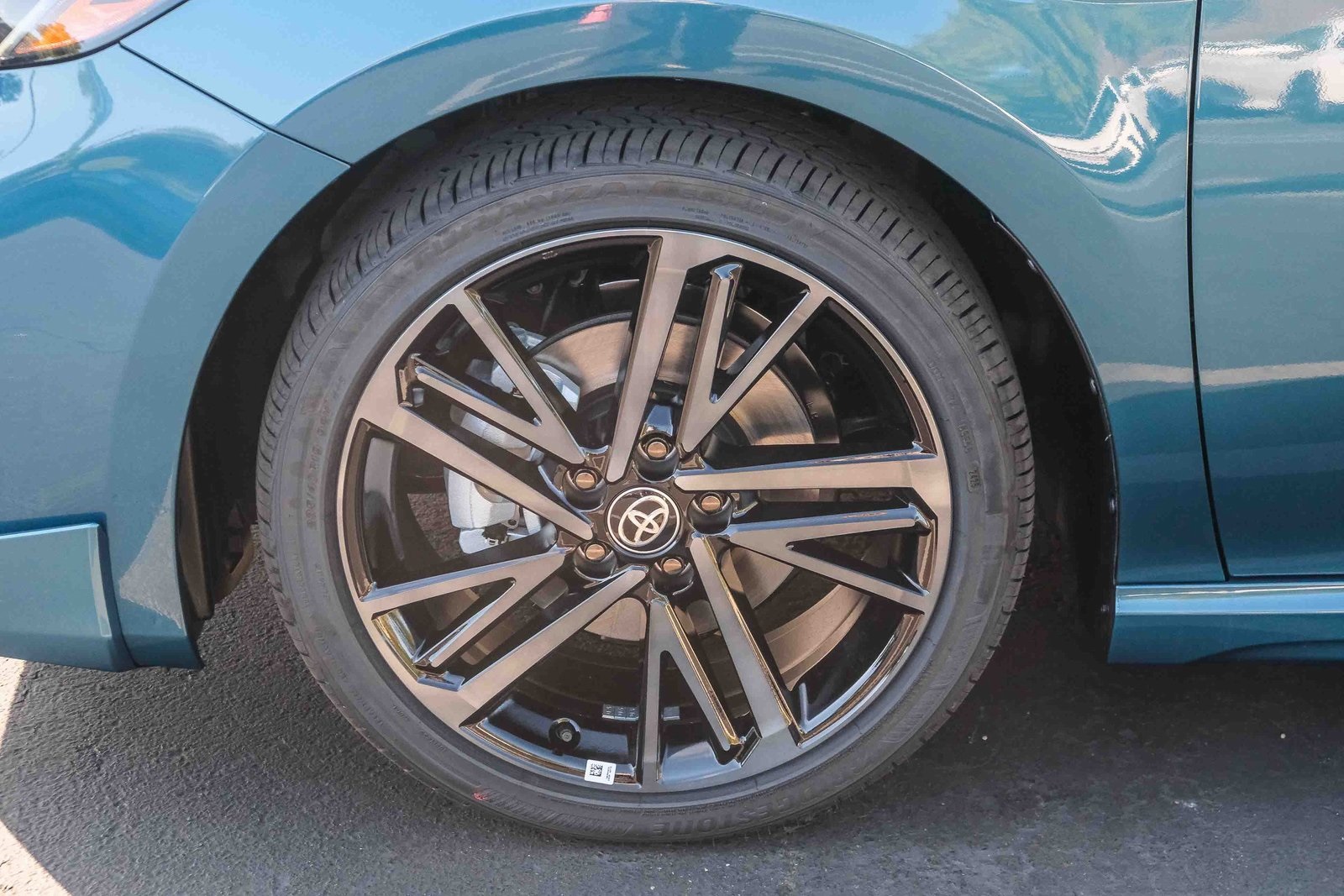 2025 Toyota Camry XSE photo 6