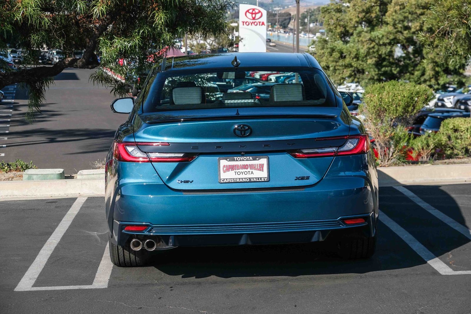 2025 Toyota Camry XSE photo 9