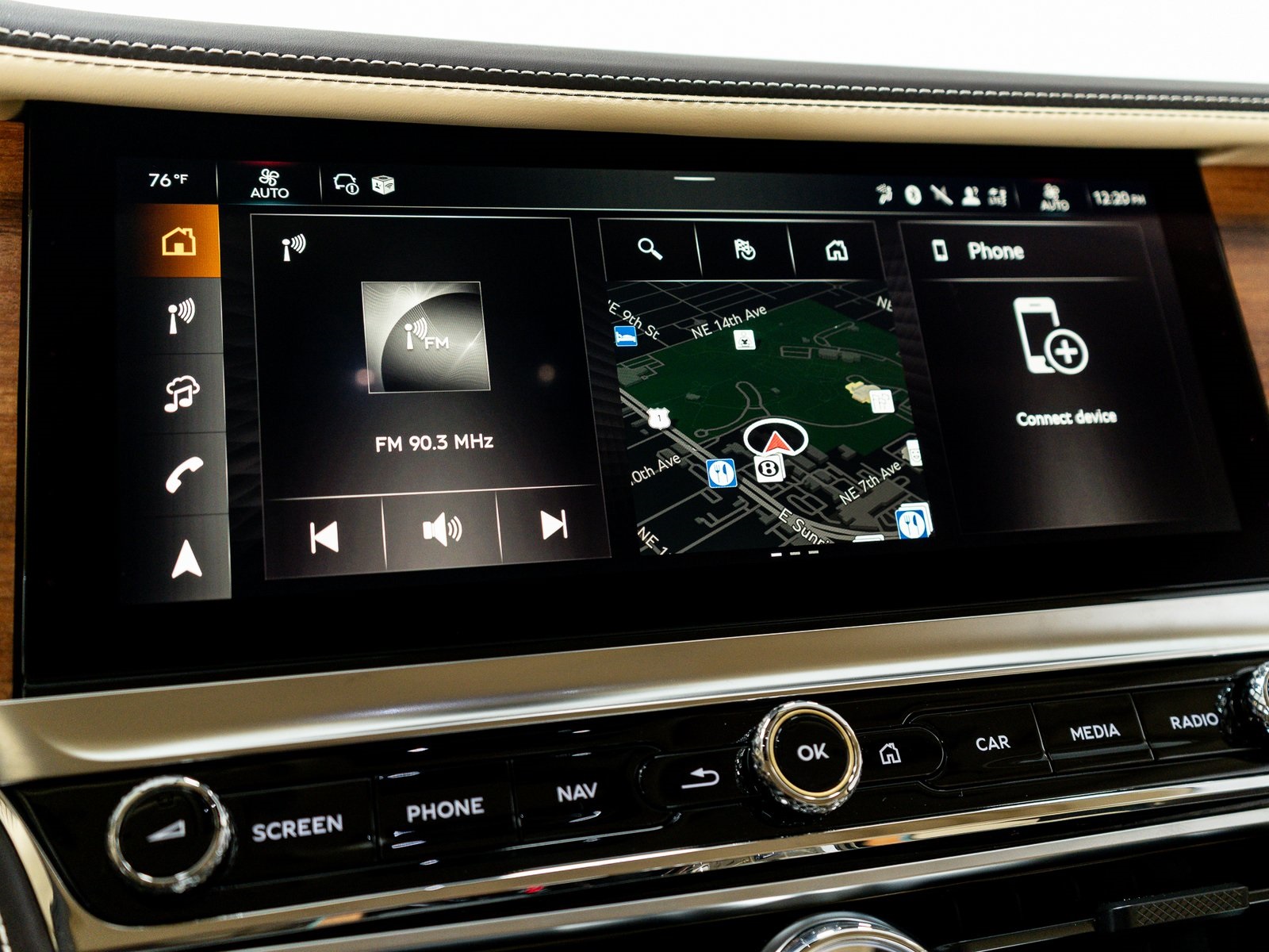 2025 Bentley Flying Spur Mulliner photo 13