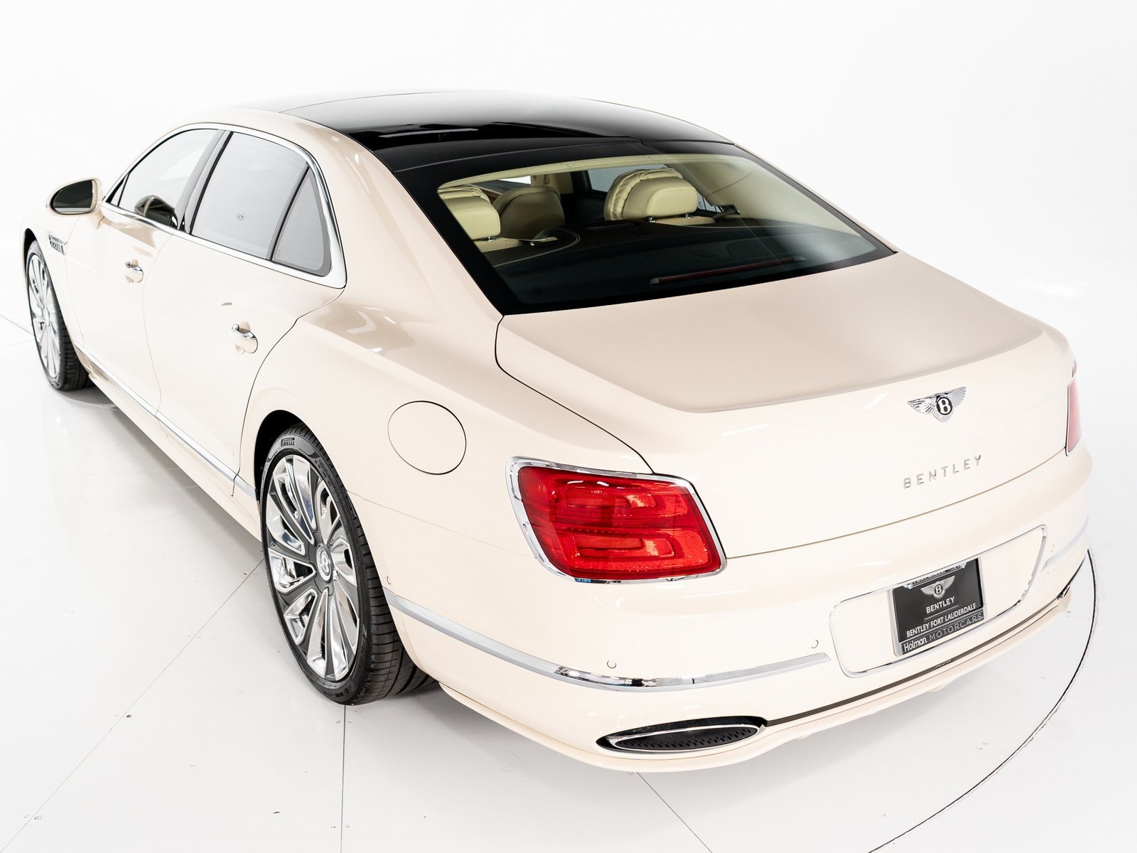 2025 Bentley Flying Spur Mulliner photo 19