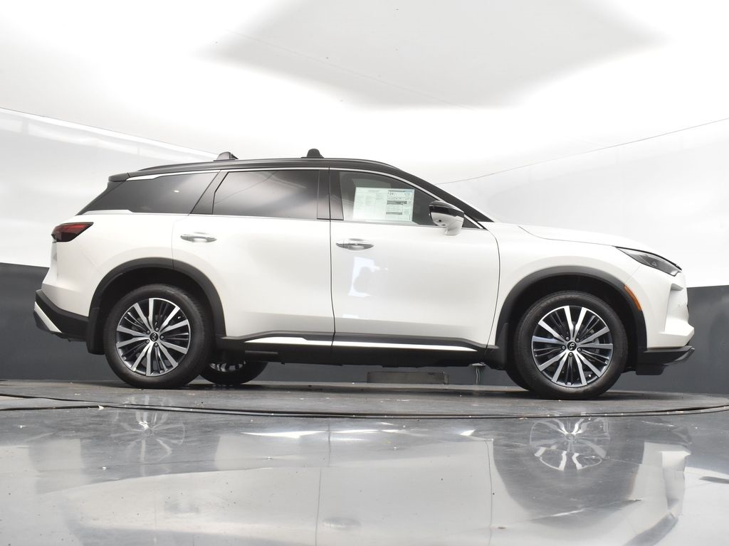 2025 Majestic White/Black Obsidian Infiniti QX60 Autograph AWD SUV