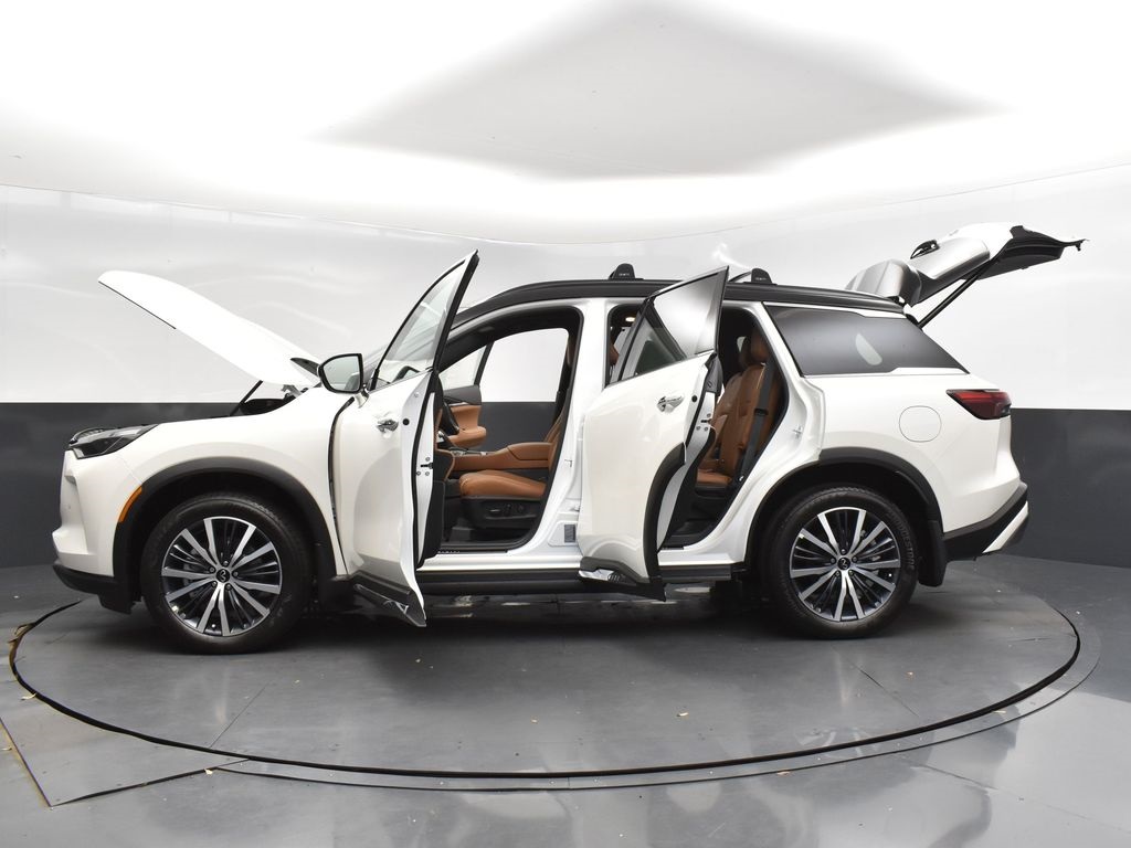 2025 Majestic White/Black Obsidian Infiniti QX60 Autograph AWD SUV