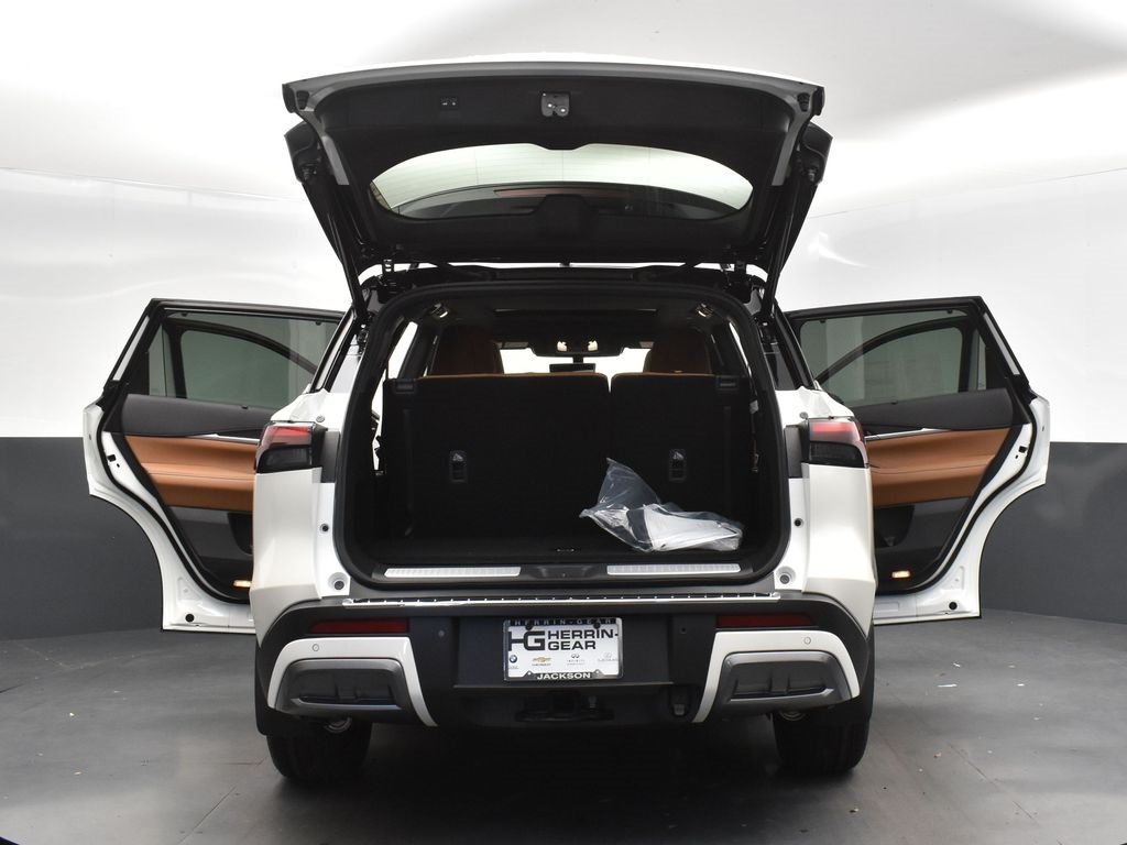 2025 Majestic White/Black Obsidian Infiniti QX60 Autograph AWD SUV