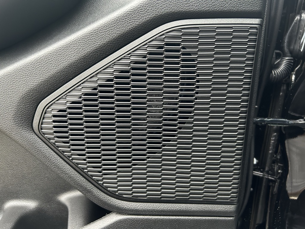 new 2025 Jeep Grand Cherokee car, priced at $50,235