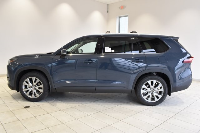 2026 Toyota Grand Highlander Limited photo 4