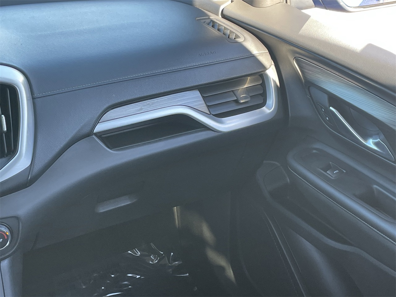 used 2024 GMC Terrain car, priced at $19,297