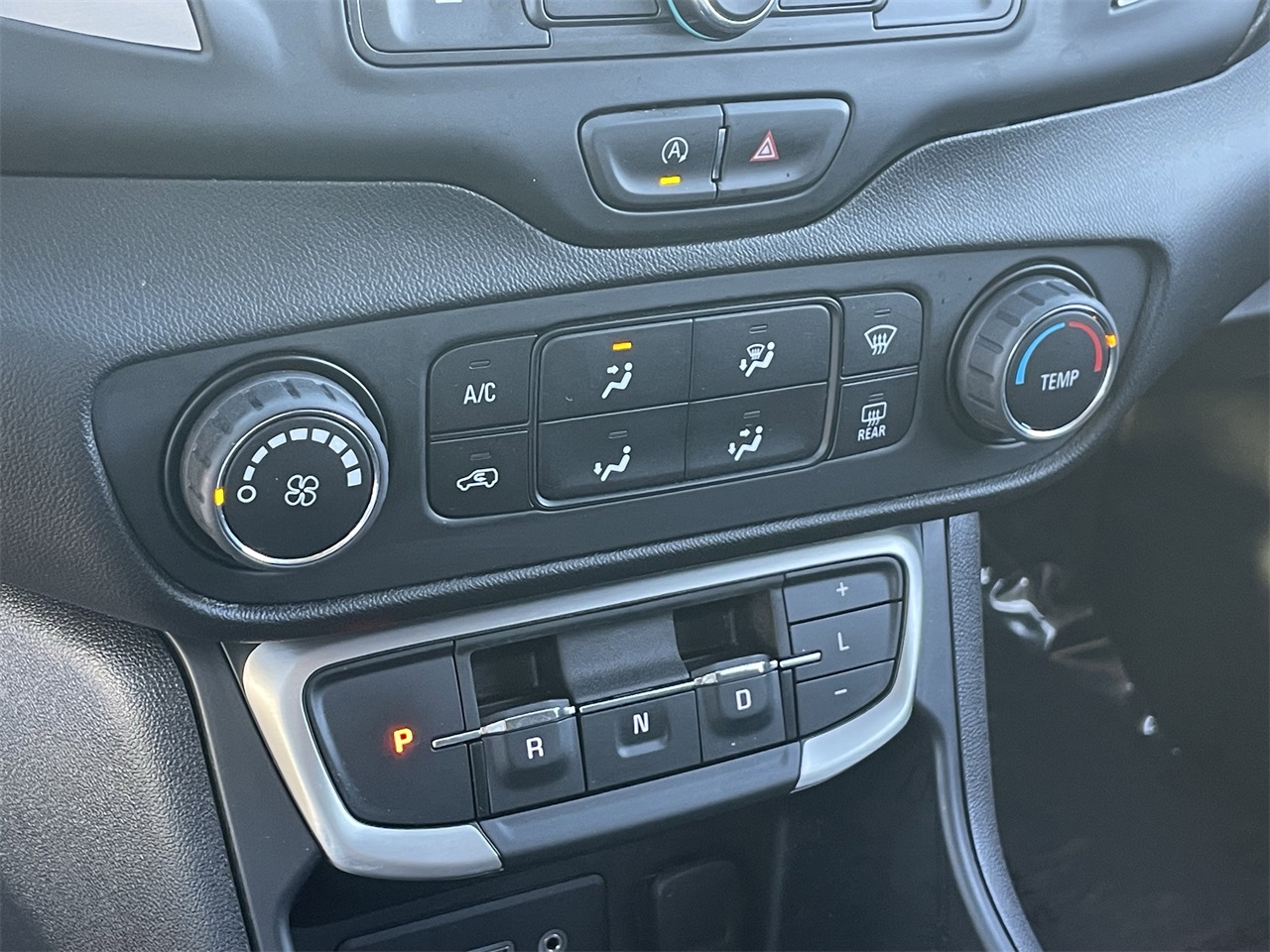 used 2024 GMC Terrain car, priced at $19,297